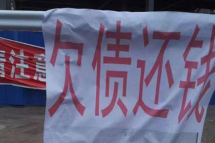 离婚时如何处理涉及民间借贷的财产分割？